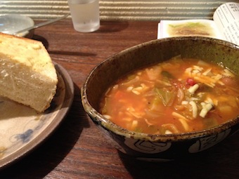 雨の日です_a0191183_1736417.jpg