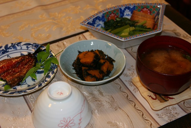 ★・・・小松菜と ハンペンの煮物(131kcal)_f0229190_17359100.jpg