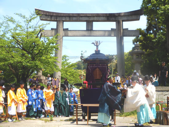 　新日吉神宮　神幸祭 まつりの五月4_e0048413_1948304.jpg