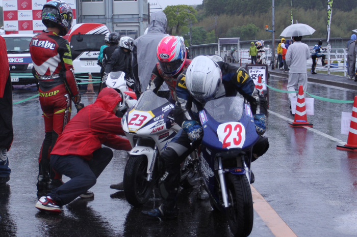 茂原DS弐輪道CUP 3時間耐久レース_d0067418_13394360.jpg