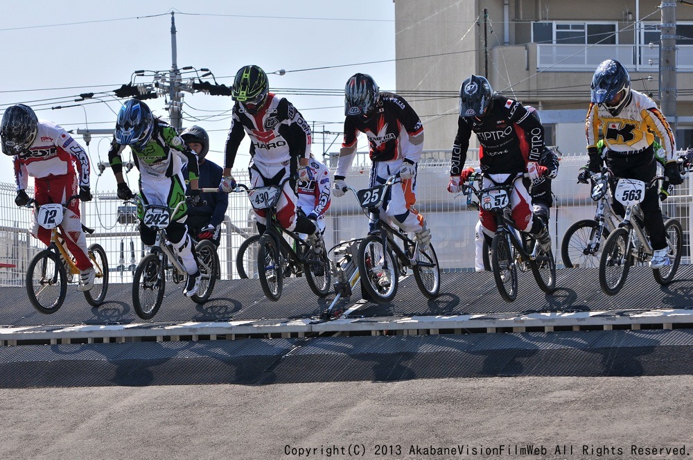 JBMXFシリーズ第1戦（西日本シリーズ第1戦）VOL22：男子エリート 準決勝_b0065730_15205229.jpg