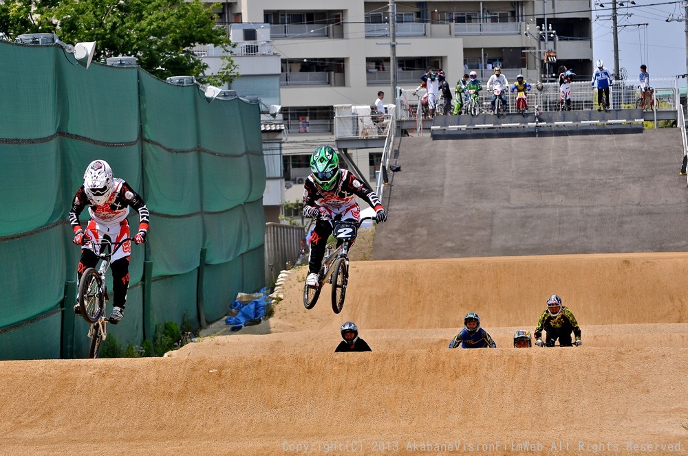 JBMXFシリーズ第1戦VOL23：大阪遠征日記/５月４日コース練習風景_b0065730_20252184.jpg