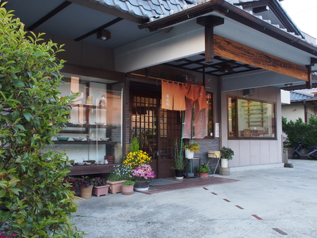 此処のきしめん、麺が美味しい！！！（きしめん：香流庵）_d0245240_22571333.jpg