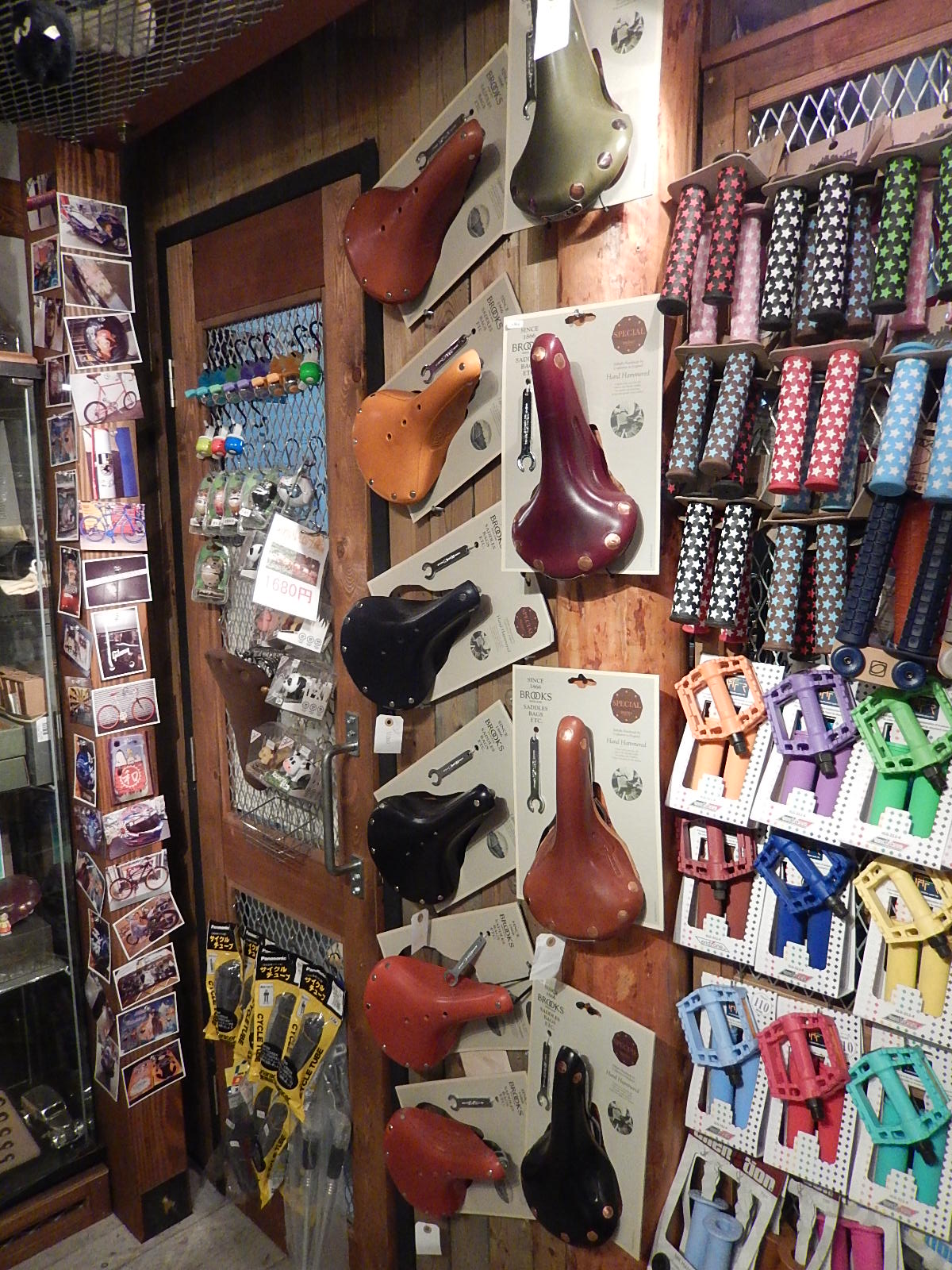 店内紹介_e0188759_1248691.jpg
