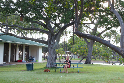 2013　Hawaii　　#4　~　アラモアナビーチパーク　その1_f0003598_16314248.jpg