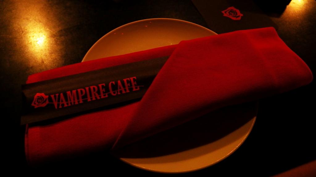 [GW東京] 05/04 銀座 VAMPIRE CAFE_d0187917_2320171.jpg