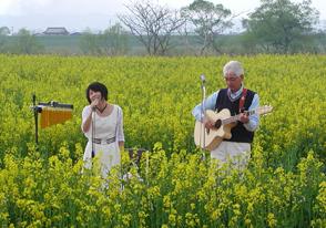 今夜(5/13・月)はアコースティックギター界の重鎮「吉川忠英」さんのLiveです!_d0115919_1621448.jpg