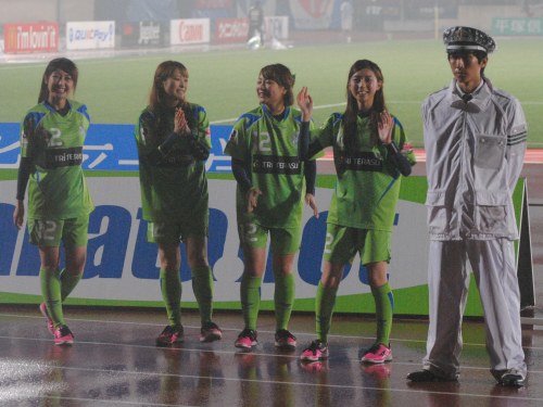 FC東京戦こぼれ_b0000829_9372415.jpg