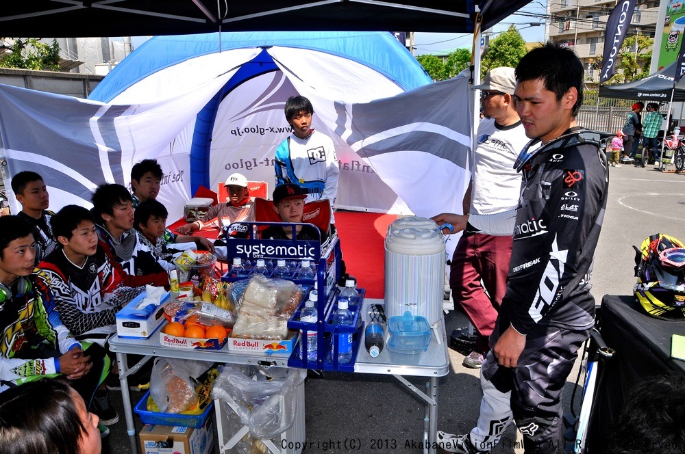 JBMXFシリーズ第1戦VOL25：大阪遠征日記/５月５日コース外の風景_b0065730_12391645.jpg