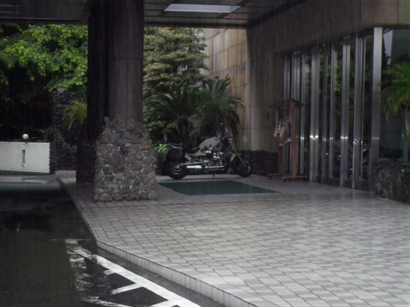 e0180472_238797.jpg