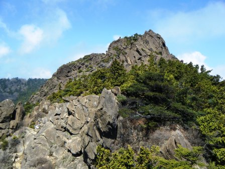 東赤石山～西赤石山　登山　四国　13.5.5_e0333313_1028320.jpg