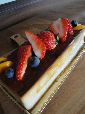 木曜日のケーキと母の日♩_e0170128_17391346.jpg