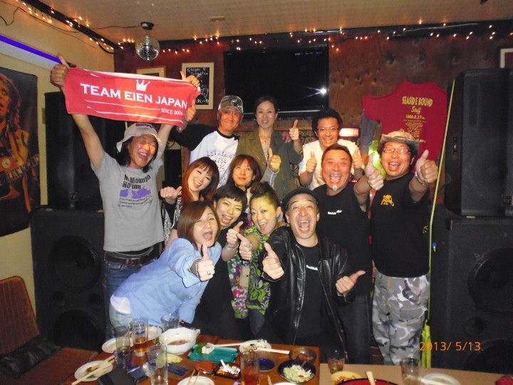 銭湯の2階のライブバー_b0229560_1595350.jpg