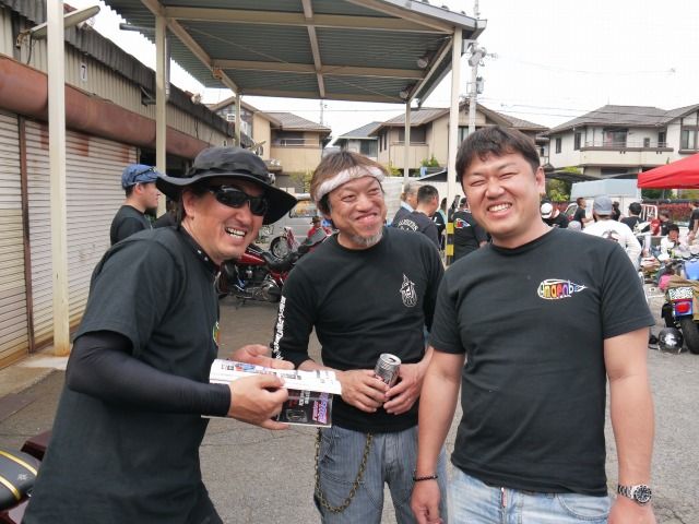 b0190092_0283054.jpg