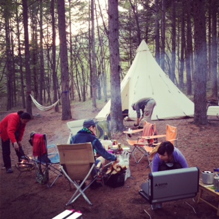 outsedeBASE CAMP!_f0204945_10121129.jpg