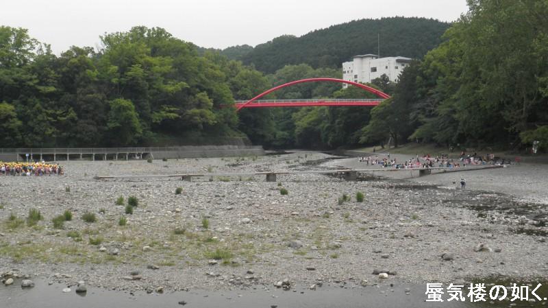 再編集「ヤマノススメ」舞台探訪（聖地巡礼）００３飯能市内その３(割岩橋と飯能河原）_e0304702_18531345.jpg