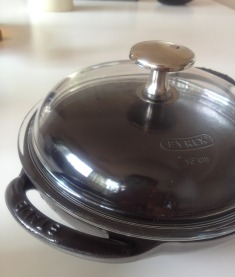 Staub_e0117783_16383010.jpg