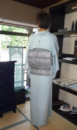 葵祭・宝尽くしの色無地・絵葉書を頂くお客様。_f0181251_18414494.jpg