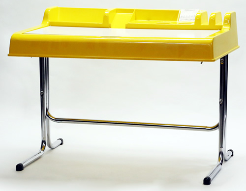 1960s Bernard Industries Era Plastic Desk_e0045459_8124159.jpg