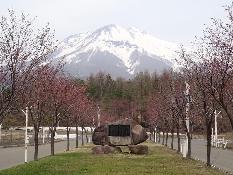 青森・花巻への旅　その３　鯵ヶ沢～岩木山～十和田湖_f0075595_23124986.jpg