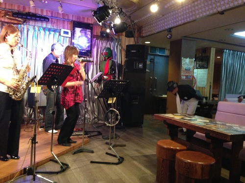 グッディーズ ライブ♪_b0115751_1534366.jpg