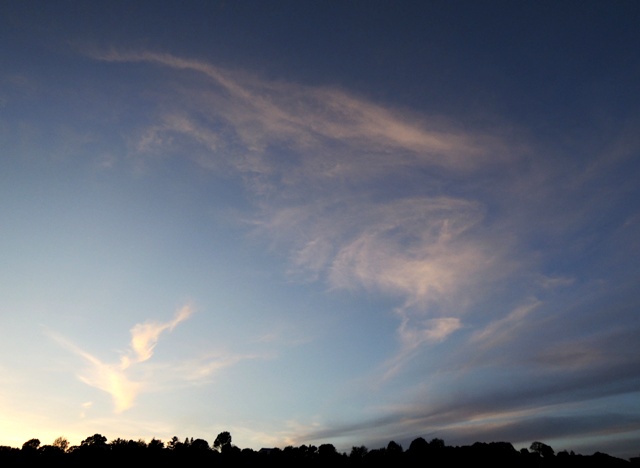 5月の太陽と空&Ryeで音叉の癒し_b0173754_1601235.jpg