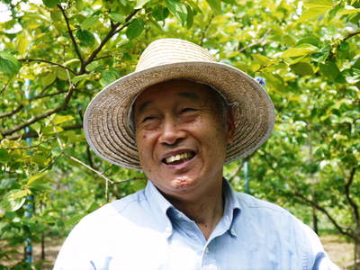 太秋柿 古川果樹園 柿の花咲きました!_a0254656_18263433.jpg