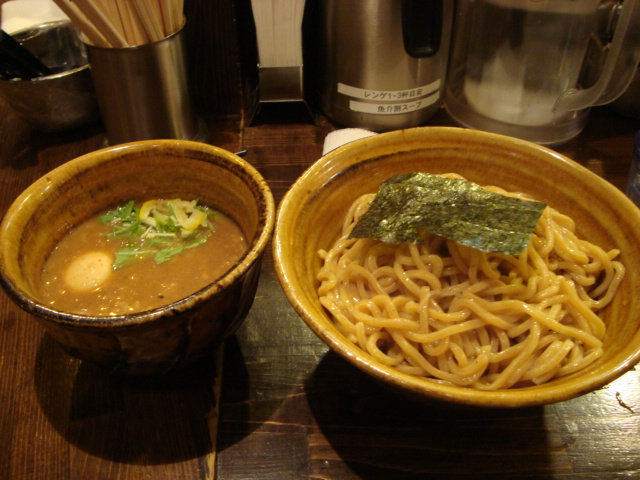 吉祥寺「つけ麺 えん寺」へ行く。_f0232060_21131884.jpg