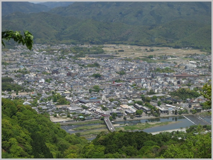 嵐山に登ってみる。_c0036080_16375735.jpg
