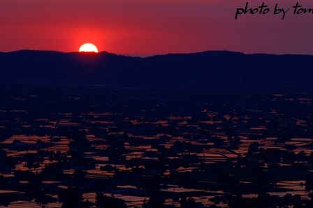 富山散歩～県西部168～散居の里の夕映え_b0155692_2352439.jpg