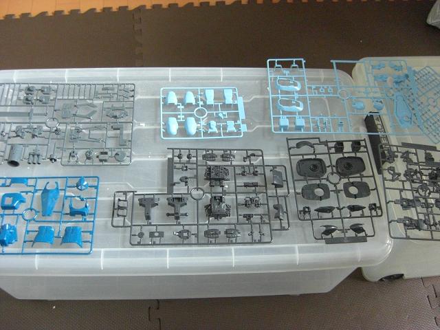 1/100 MG MS-07B-3 グフカスタム 製作記1 : ヒマと余暇と休日の 1/100 MG MS-07B-3 グフカスタム 製作記1 : ヒマと余暇と休日の