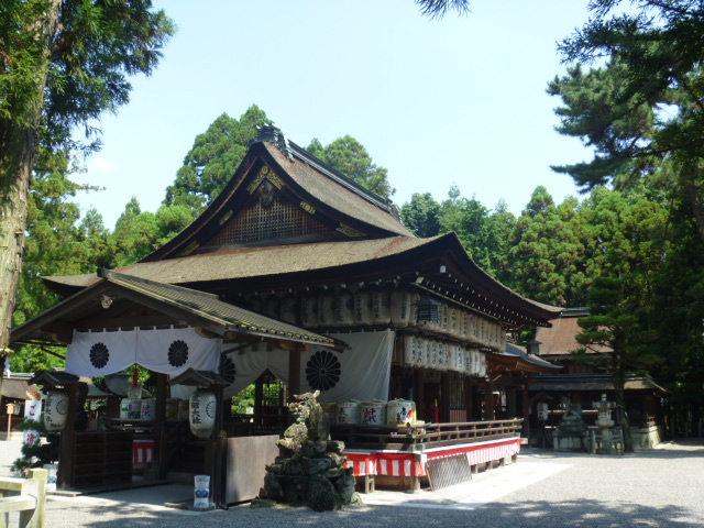 湖東にふたつの大社を訪ねる旅　『建部大社』_c0115197_7441436.jpg