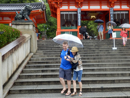 三寧坂から八坂神社まで_e0048413_20594557.jpg