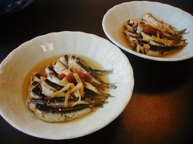 平子鰯の梅生姜煮 水は方円の器に随う