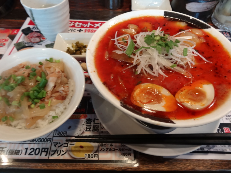 木更津のラーメン屋さんで、新作のピリ辛ラーメンです。_c0225997_8201813.jpg