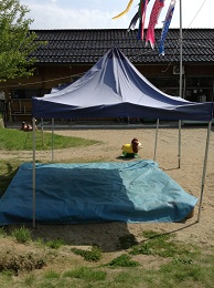 f0236012_1575529.jpg