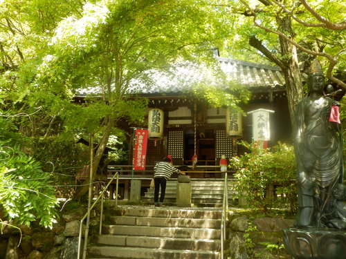 今熊野観音寺 ここも青もみじ_e0048413_213042.jpg
