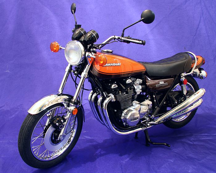 やまと 1/6 ミュージアムモデル KAWASAKI Z1 : やまと 1/6 ミュージアムモデル KAWASAKI Z1 :