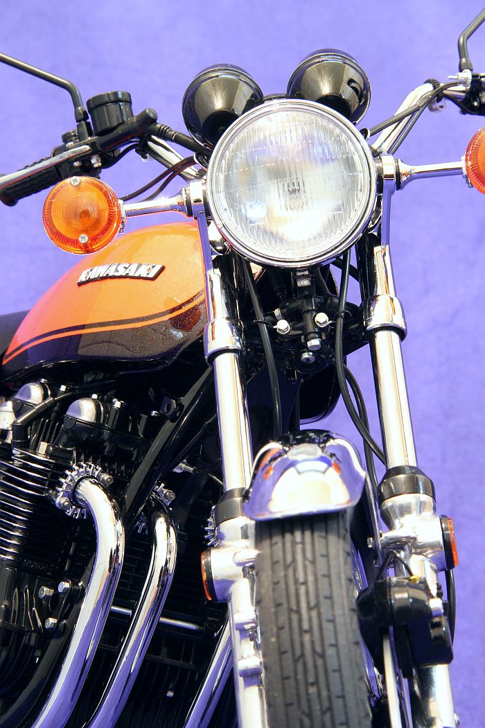 やまと】1/6スケール ミュージアムモデル KAWASAKI Z1 1972年最