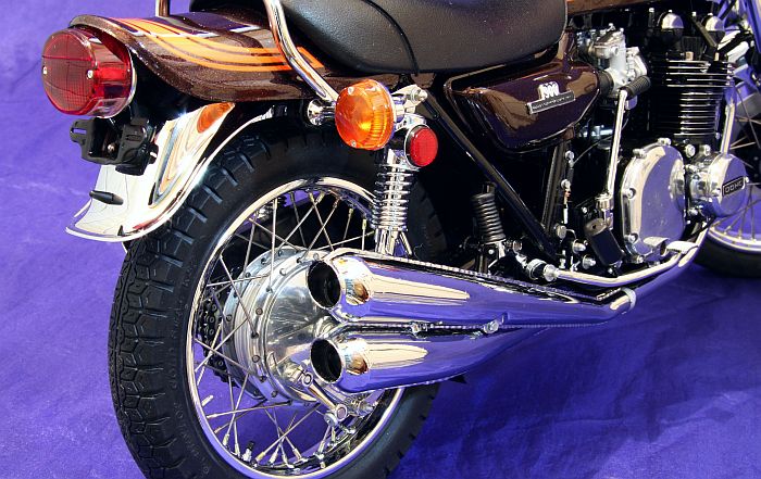 やまと 1/6 ミュージアムモデル KAWASAKI Z1 : やまと 1/6 ミュージアムモデル KAWASAKI Z1 :