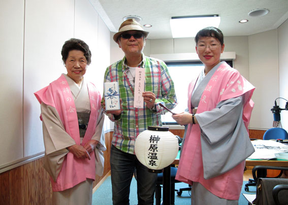 蛍灯をPRに_b0145257_19174735.jpg