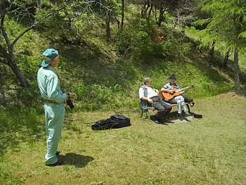f0232920_16103034.gif