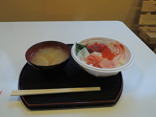 のっけ丼_e0241691_19393493.jpg