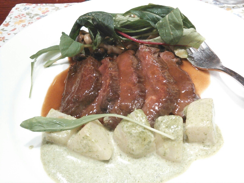 パスタ&肉ランチ@「墨繪(すみのえ)」(新宿駅メトロ食堂街)_c0212604_16203698.jpg