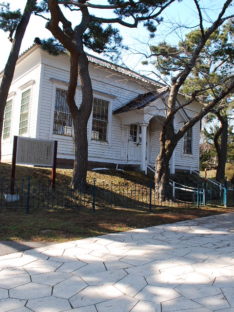 函館公園の旧函館博物館(函館の建築再見)_f0142606_10274630.jpg