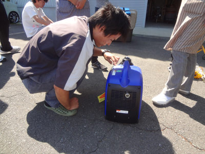 防災訓練を実施_a0154110_1646525.jpg