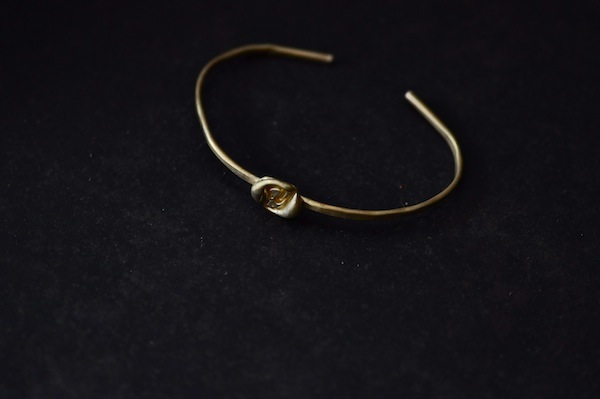 brass bangle + drop_b0172633_10104898.jpg