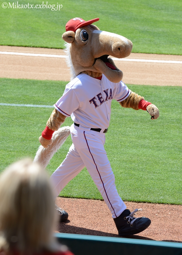 f0232083_1225561.jpg