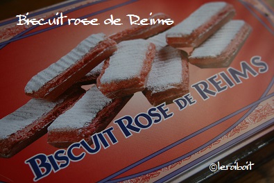 気になるBiscuit de Reims ;ビスキュイ・ドゥ・ランスの色_b0189215_16513482.jpg