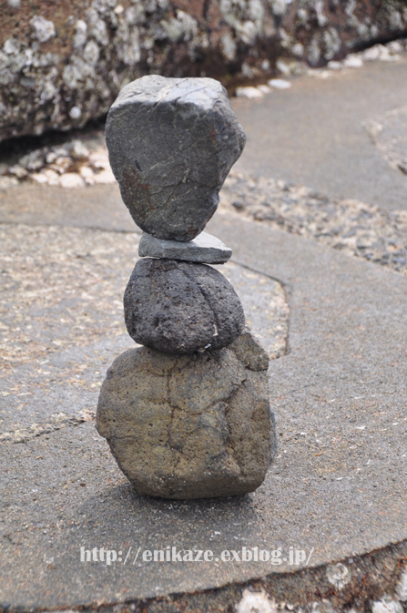 Rock Balancing  #3_d0114349_15592890.jpg